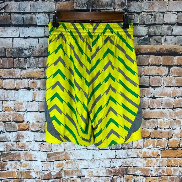 Nike Dri-Fit Athletic Shorts - Picture 2 of 5